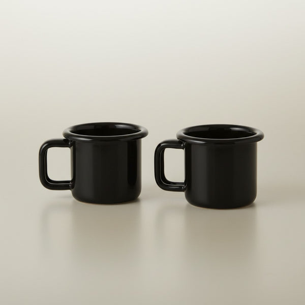 Vaisselle Emaillée set of 2 black enamel espresso cups, 100ml capacity, perfect for camping or retro kitchen style.