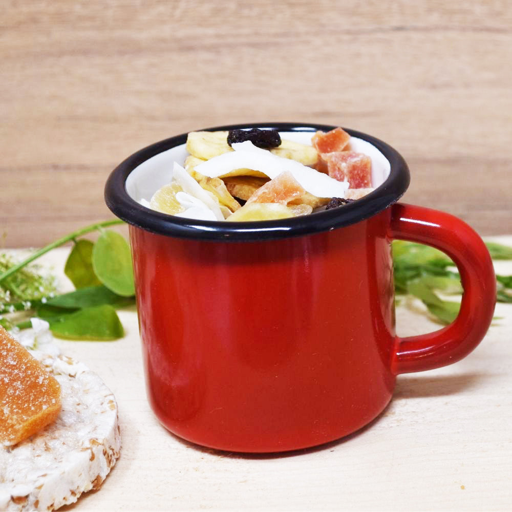 Emaille-Tasse aus Metall - Rot